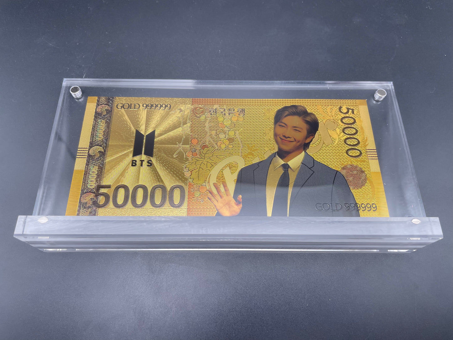 BTS: 24k South Korean Won Gold Note