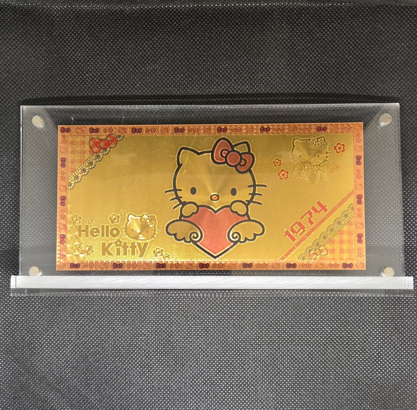 HELLO KITTY GOLD BILL