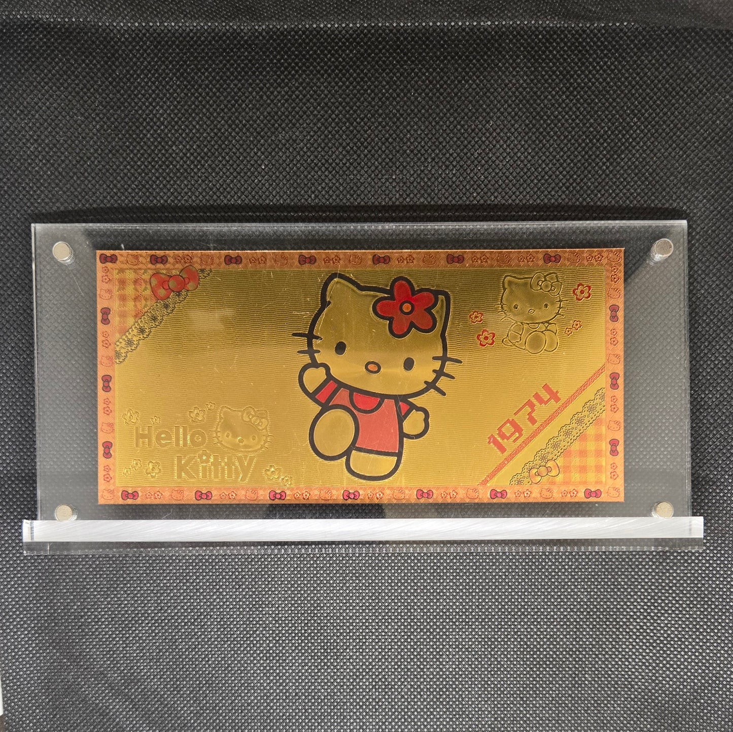 HELLO KITTY GOLD BILL